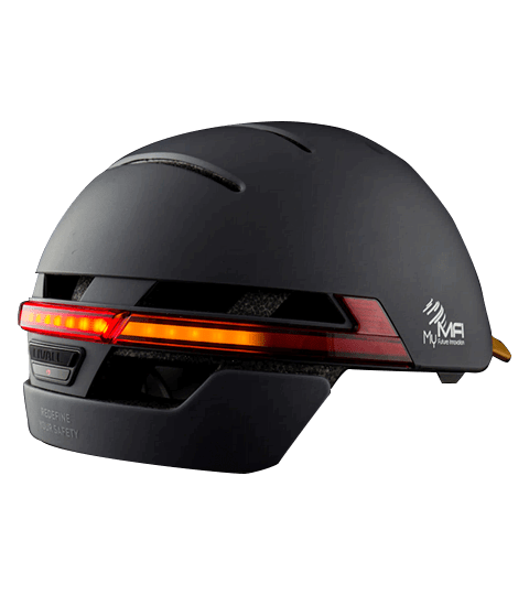 Kask rowerowy z kierunkowskazem