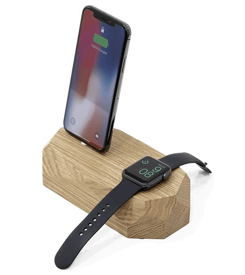 Dębowa ładowarka dokująca (Apple)
